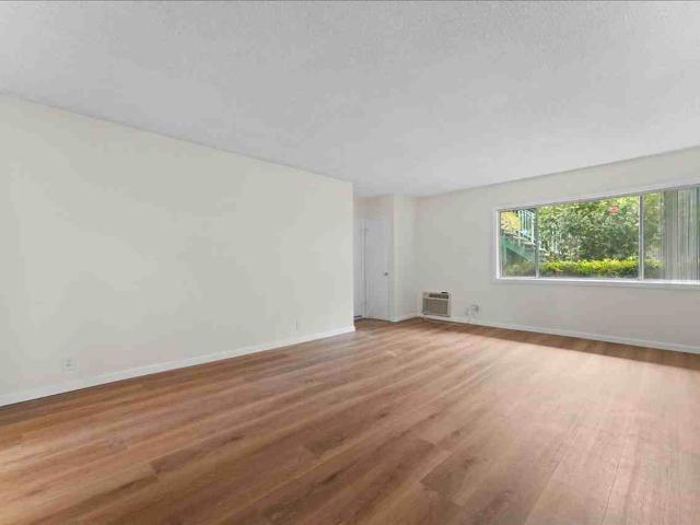 Apartment for rent in Glendale, California
