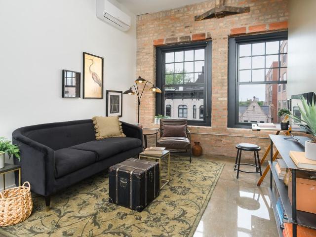 Apartment for rent in Chicago Park, Illinois