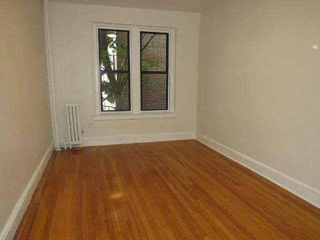Apartment for rent in Arverne, New York
