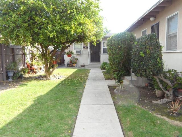 Apartment for rent in Santa Ana, California