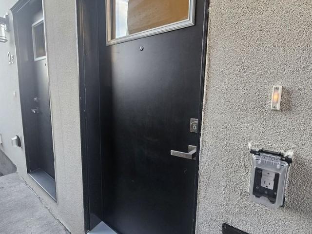 Apartment for rent in Shepard Industrial, Calgary