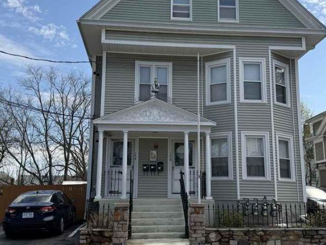 Apartment for rent in Pawtucket, Providence County