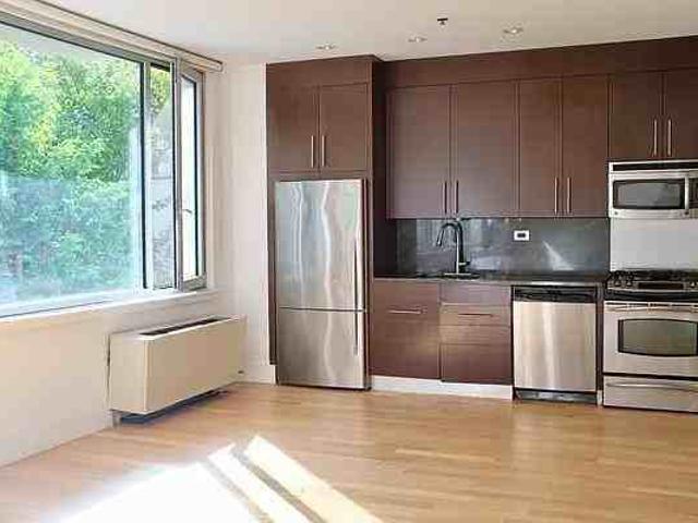 Apartment for rent in Arverne, New York