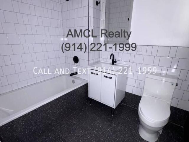 Apartment for rent in Glenwood, New York