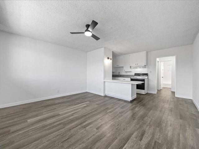 Apartment for rent in Long Beach, California