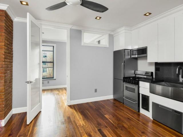 Apartment for rent in Arverne, New York