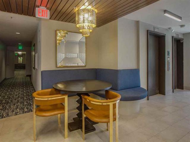 Apartment for rent in Canoga Park, California