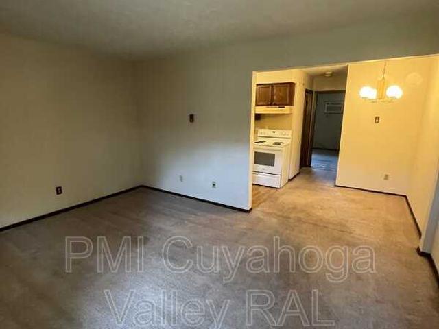 Apartment for rent in Summit, Ohio