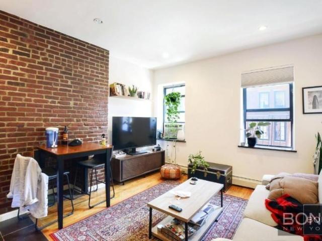 Apartment for rent in Arverne, New York