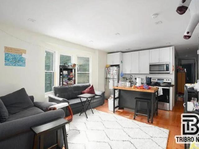 Apartment for rent in Arverne, New York