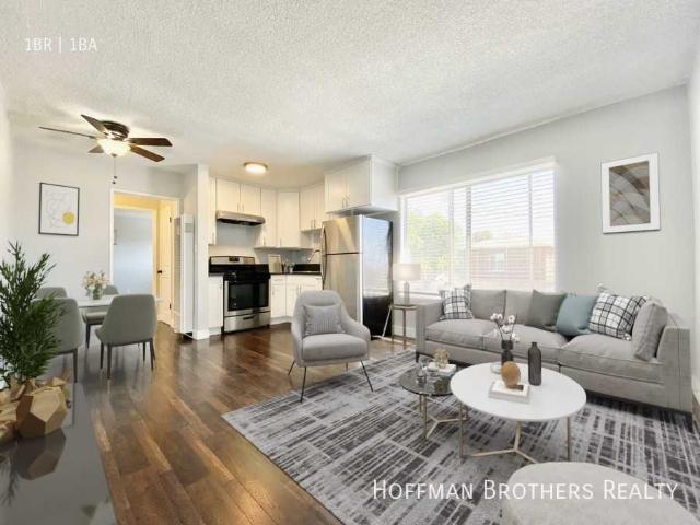 Apartment for rent in Canoga Park, California