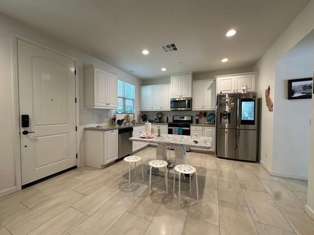Apartment for rent in Stanton
