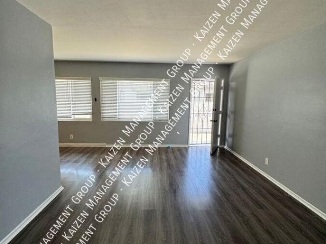 Apartment for rent in Long Beach, California