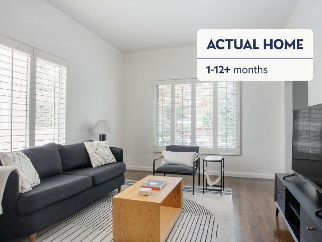Apartment for rent in Beverly Hills