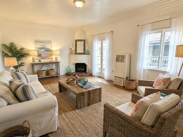 Apartment for rent in Long Beach, California
