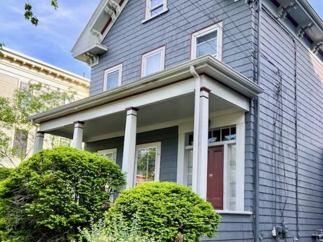 Apartment for rent in Somerville, Massachusetts
