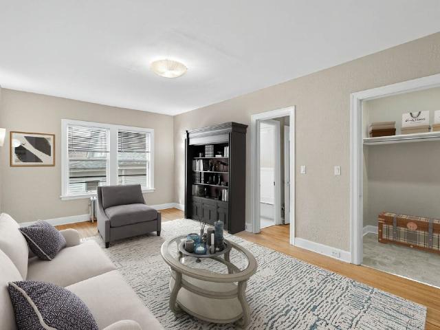 Apartment for rent in Hennepin, Minnesota