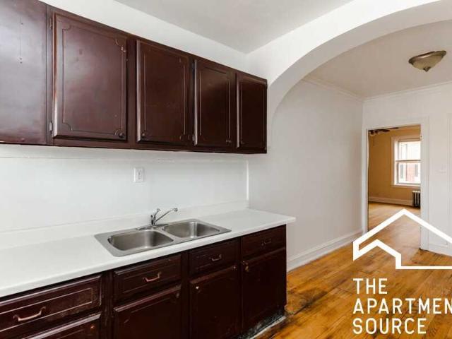 Apartment for rent in Berwyn