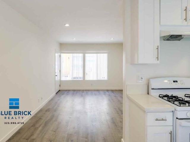 Apartment for rent in Glendale, California