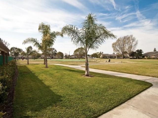 Apartment for rent in Huntington Beach, California