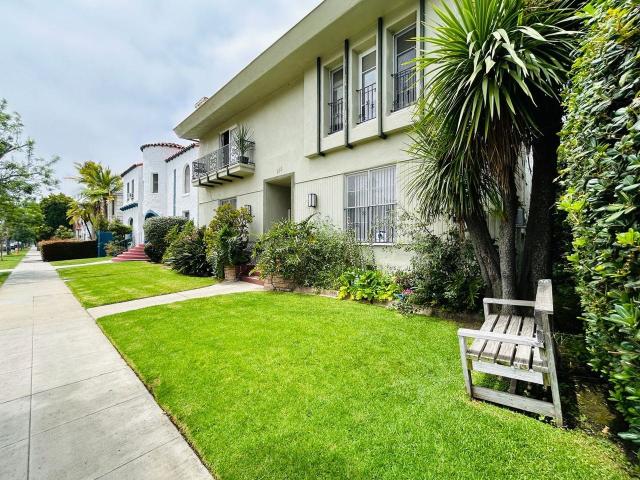 Apartment for rent in Beverly Hills, Los Angeles County