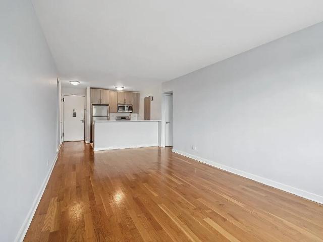 Apartment for rent in Arverne, New York