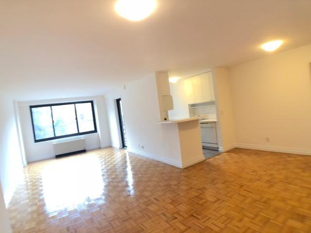 Apartment for rent in Arverne, New York