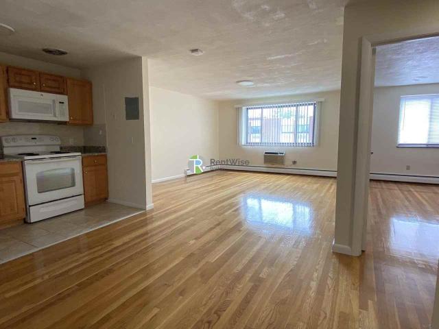 Apartment for rent in Brookline, Massachusetts