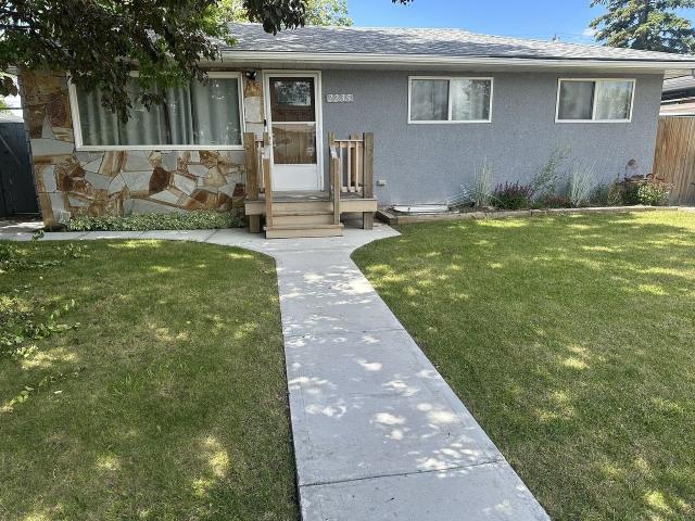 Apartment for rent in Northwest, Alberta