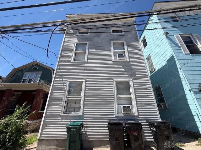Apartment for rent in Roselawn, Ohio