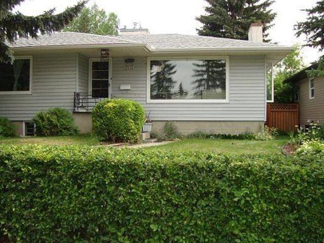 Apartment for rent in Banff Trail, Calgary