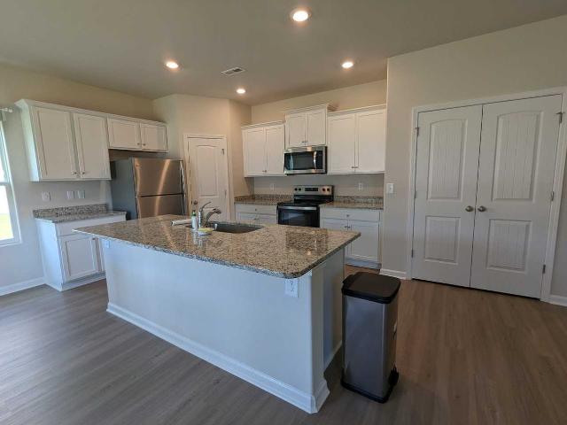 Apartment for rent in McKee Creek Village, Charlotte
