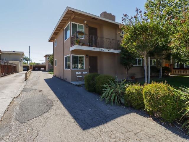 Apartment for rent in Santa Clara, California