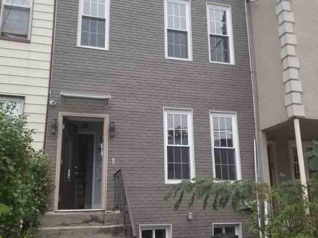 Apartment for rent in Arverne, New York