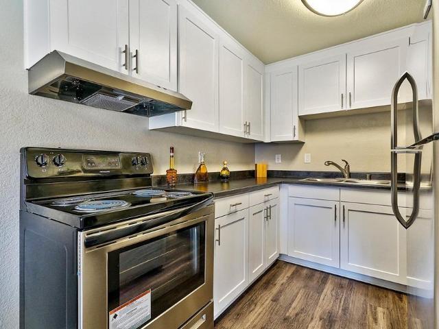 Apartment for rent in University, Riverside