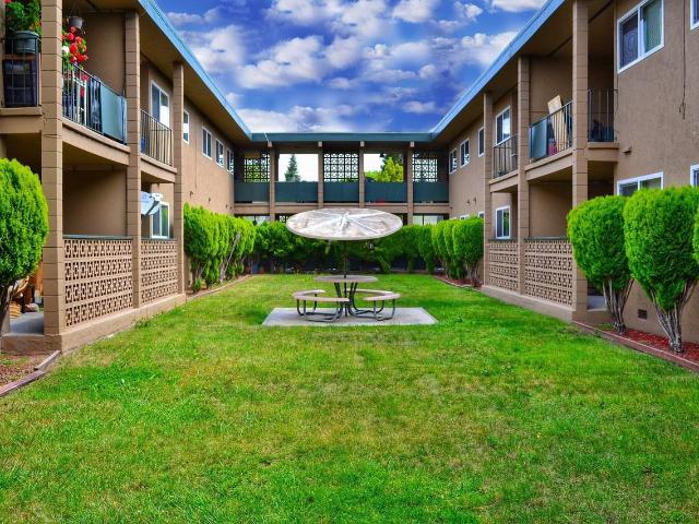 Apartment for rent in Hayward