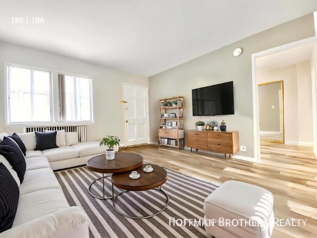 Apartment for rent in Santa Monica, California