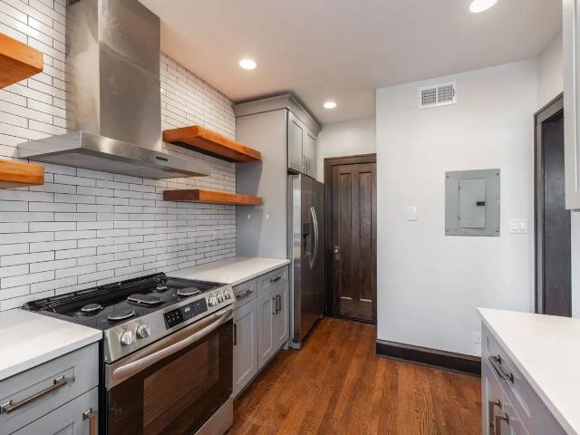 Property for rent in Chicago Park, Illinois