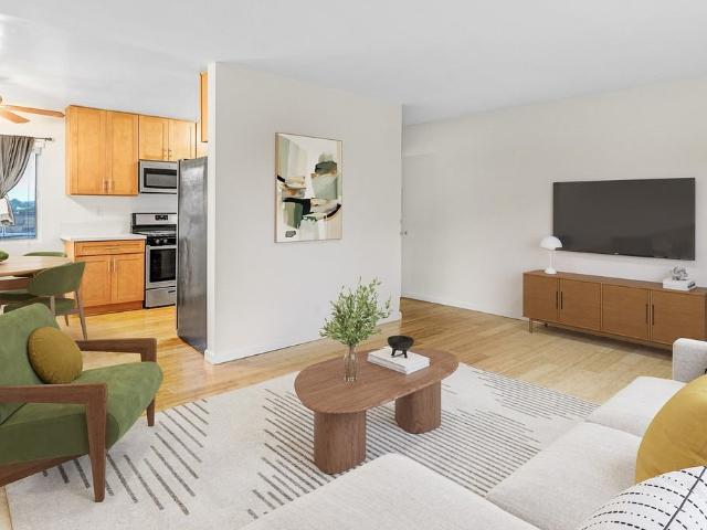 Apartment for rent in Santa Monica, California