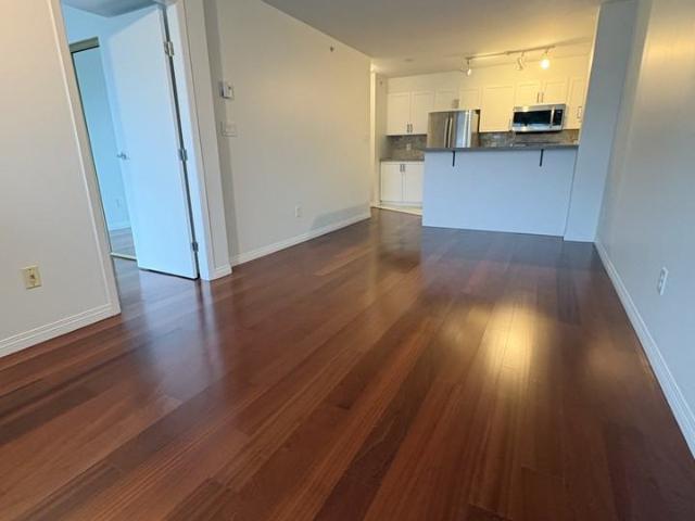 Apartment for rent in Vancouver, British Columbia