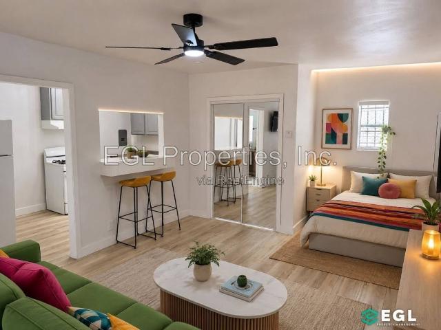 Apartment for rent in Canoga Park, California