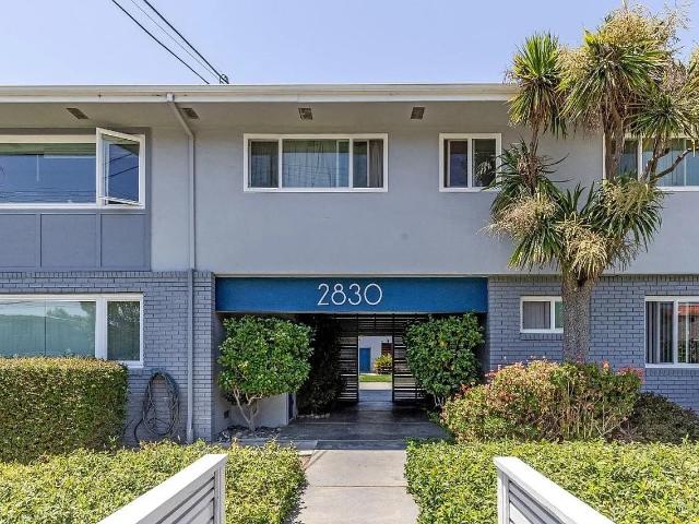 Apartment for rent in San Mateo, California