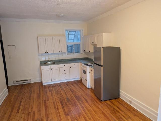 Apartment for rent in Mulhurst Bay, Ontario