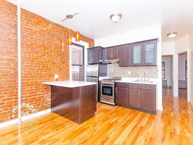 Apartment for rent in Arverne, New York