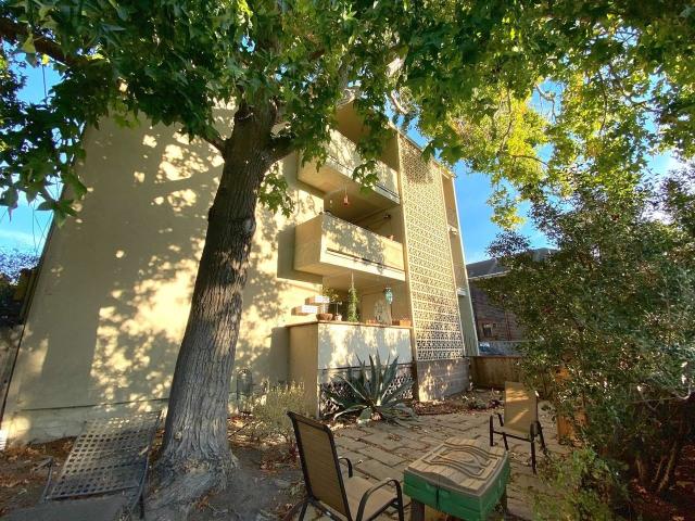 Apartment for rent in Berkeley, California