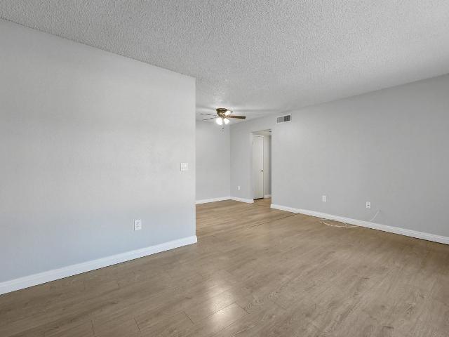 Apartment for rent in Riverside, California