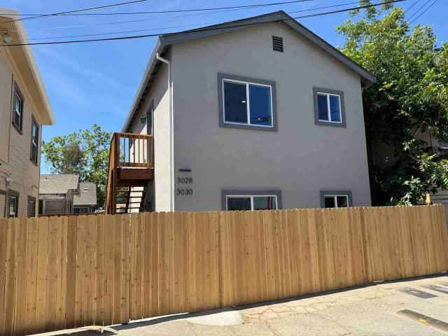 Apartment for rent in Newton Booth, Sacramento