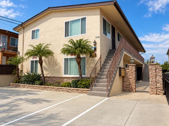 Apartment for rent in Roseville, San Diego
