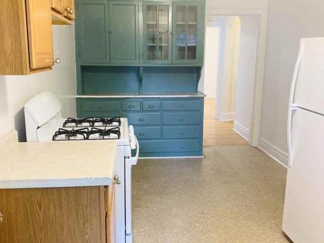 Apartment for rent in Riverside, Illinois