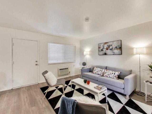 Apartment for rent in Solano, California